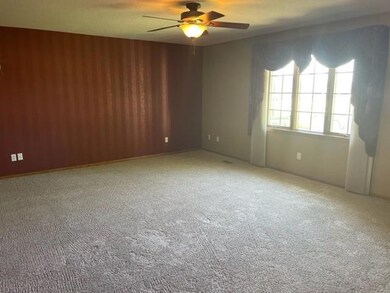 2901 1st Ave E, Newton, IA 50208 - photo 4