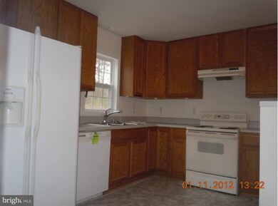 17540 Waterloo Rd, Amissville, VA 20106 - photo 3