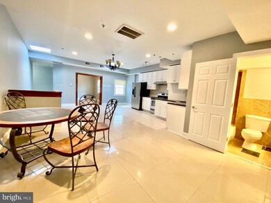 126 N 9th St unit 3FL, Philadelphia, PA 19107 - photo 6