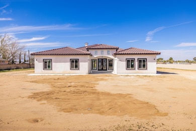 1805 Columbia Way, Lancaster, CA 93534 - photo 2