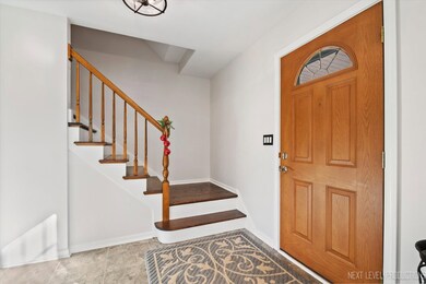 847 Woodland Hills Rd, Batavia, IL 60510 - photo 2