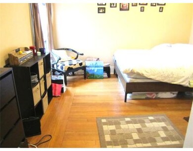 1676 Beacon St unit 3, Brookline, MA 02445 - photo 4