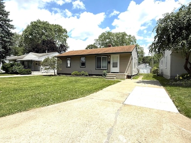 5873 Merrick St, Taylor, MI 48180 - photo 2