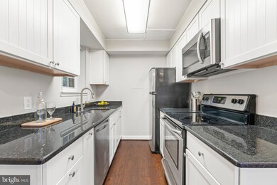 2625 S Walter Reed Dr unit A, Arlington, VA 22206 - photo 5