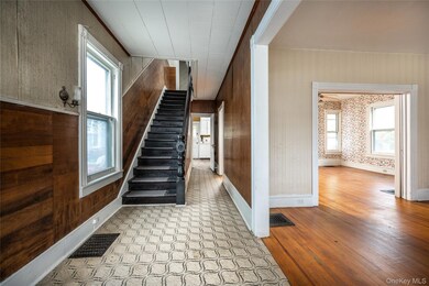 39 Hamilton Ave, Ossining, NY 10562 - photo 4