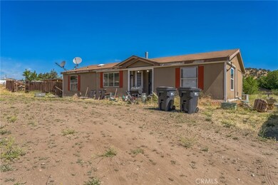 21855 Highline Rd, Tehachapi, CA 93561 - photo 2