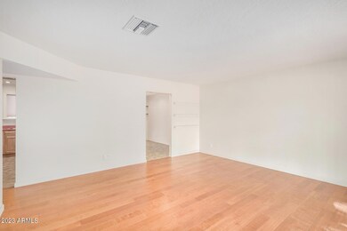 9202 N 18th Ave, Phoenix, AZ 85021 - photo 5