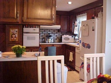 39 Forbes Terrace, North Tonawanda, NY 14120 - photo 4