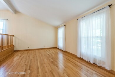 3817 Lizette Ln, Glenview, IL 60026 - photo 3