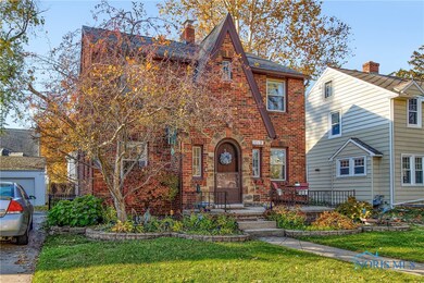 3719 Bowen Rd, Toledo, OH 43613 - photo 2