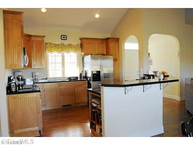 126 Mallory Ln, Statesville, NC 28625 - photo 5