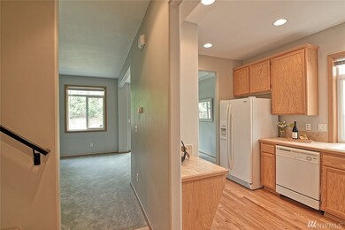 11614 Silver Way unit 2, Everett, WA 98208 - photo 4