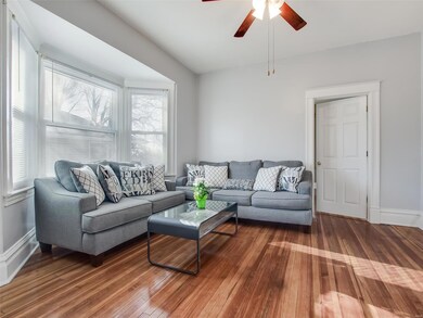 GORGEOUS Hardwood Floors-Bow Window Provides SO Mu