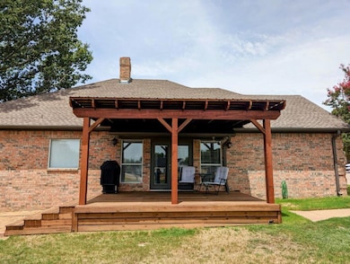 100 San Chez Dr, Gainesville, TX 76240 - photo 5