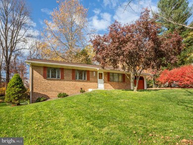 9906 Jonathan Dr, Dunkirk, MD 20754 - photo 2