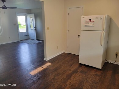 569 N Johnson St, Ada, OH 45810 - photo 6