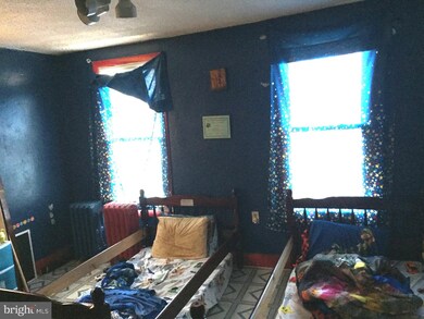 1225 Moss St, Reading, PA 19604 - photo 7