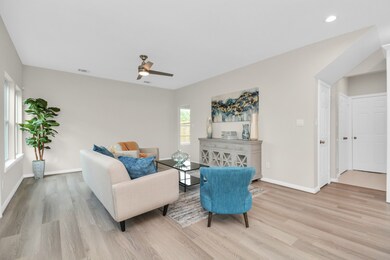 1426 Esther Dr, Houston, TX 77088 - photo 5