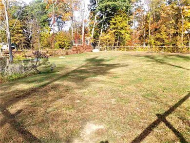 82 Souhegan St, Milford, NH 03055 - photo 4