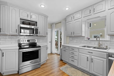 N86W16564 Jacobson Dr, Menomonee Falls, WI 53051 - photo 7