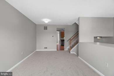 1168 Balsam Cir, Sykesville, MD 21784 - photo 5
