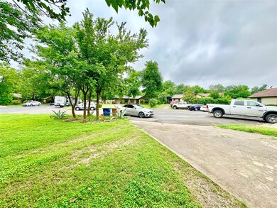 View of grassy yard