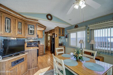 Dining Area 2