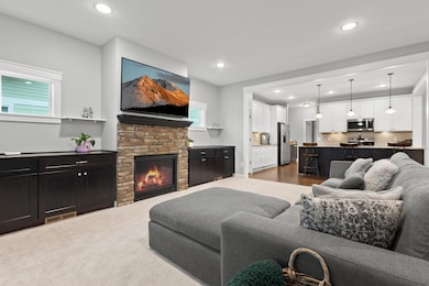 15563 Duck Trail Ln, Apple Valley, MN 55124 - photo 2