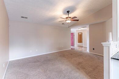 105 Palmer Dr, Frankfort, KY 40601 - photo 5