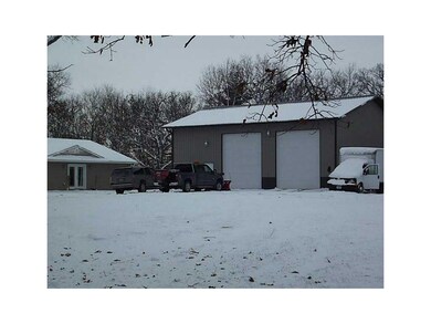Garage.