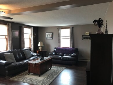 117 Hart St unit 3, Taunton, MA 02780 - photo 2