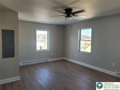 2006 Washington Ave unit 6, Northampton, PA 18067 - photo 6