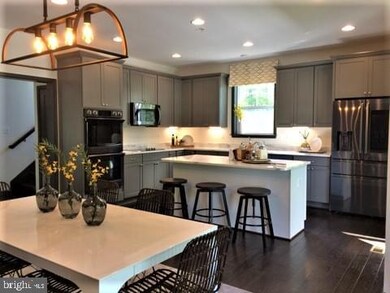 7255 Wright Rd, Hanover, MD 21076 - photo 2