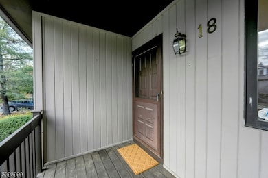 18 Peach Hill Ct, Ramsey, NJ 07446 - photo 4