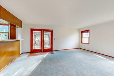 409 New York Ln, Elk Grove Village, IL 60007 - photo 7