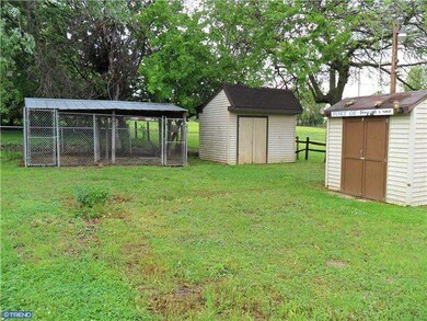 201 Broad St, Saint Georges, DE 19733 - photo 7