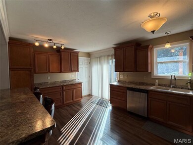Spacious kitchen.