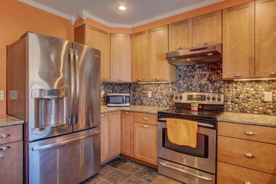 9 Central Ave, Portsmouth, NH 03801 - photo 7