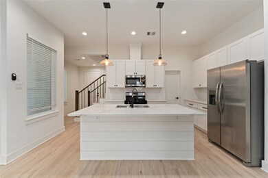 4109 Hare St unit D, Houston, TX 77020 - photo 5