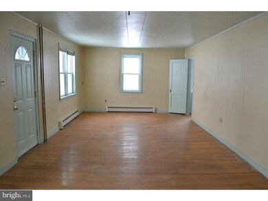 6550 Palm Rd, Zionsville, PA 18092 - photo 4