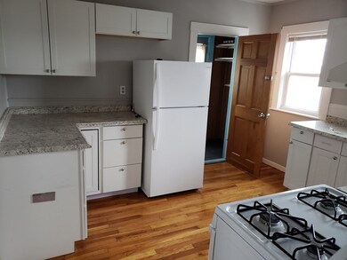 60 Sammet St unit 2, Everett, MA 02149 - photo 2