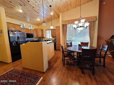005_Kitchen & Dining