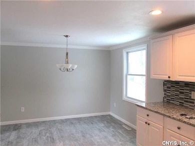 Dining Room ROOM FOR A FORMAL DININGROOM IF DESIRED