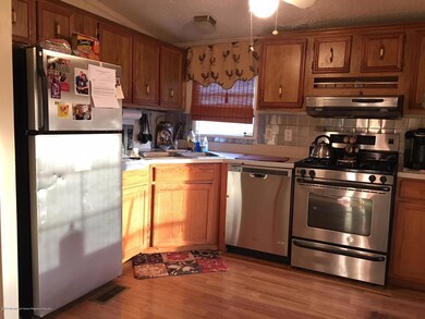 657 Lane g, Hazlet, NJ 07730 - photo 4