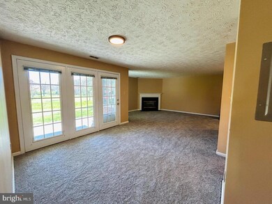 2129 Wainwright Ct unit BB, Frederick, MD 21702 - photo 6