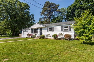 17 Ingersoll Ave, Warwick, RI 02886 - photo 2