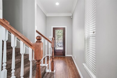 806 Garden Trace Ln, Houston, TX 77018 - photo 2