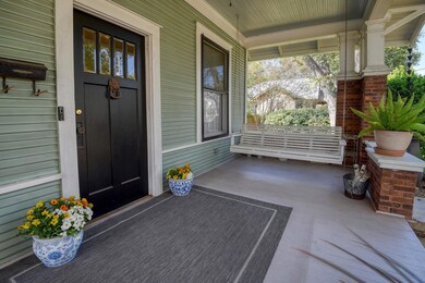 1102 Pecan St, Bastrop, TX 78602 - photo 6