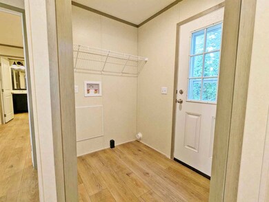 1354 Chateau Cir unit 31, Findlay, OH 45840 - photo 5