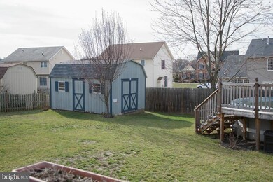 13542 Pulaski Dr, Hagerstown, MD 21742 - photo 3